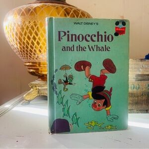 Pinoccino Vintage Book